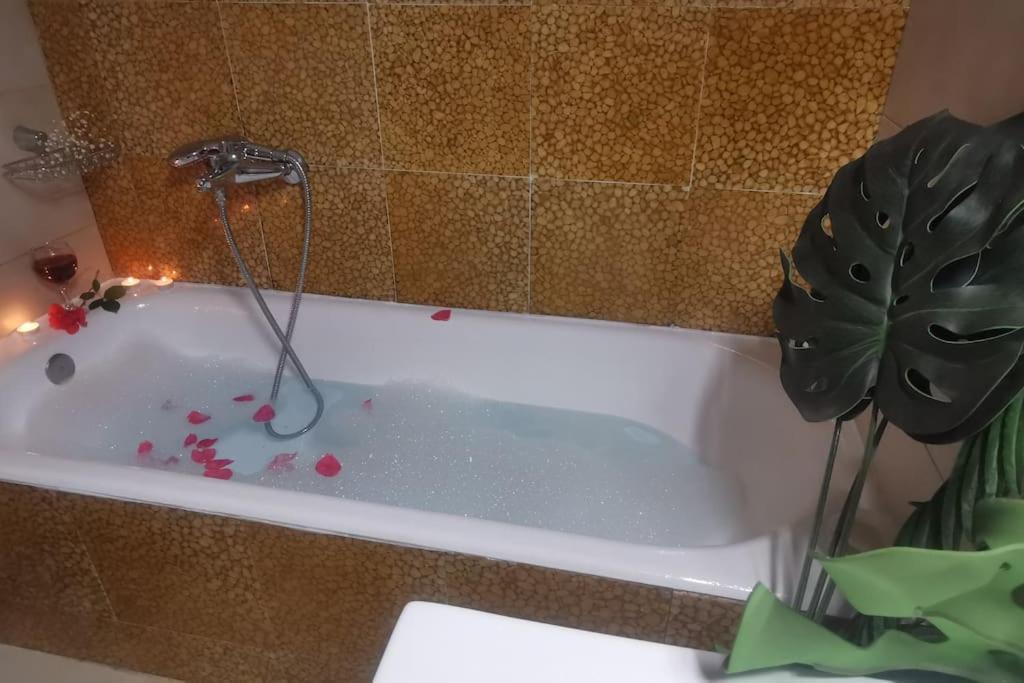 Athens Paradise Cozy 53 Sqm Apartament Near To Metro ภายนอก รูปภาพ